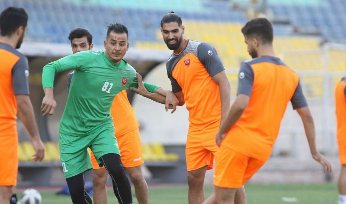 فدراسیون فوتبال 