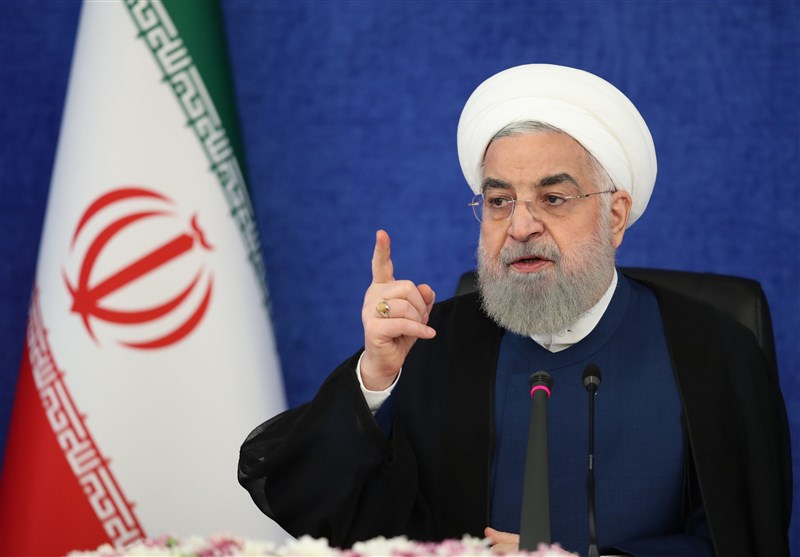 روحانی:ترامپ احمق پیغام داد ۴ تا ونتیلاتور به شما می‌دهیم؛ من هم گفتم اگر می‌خواهی ما ۴٠ تا به تو می‌دهیم