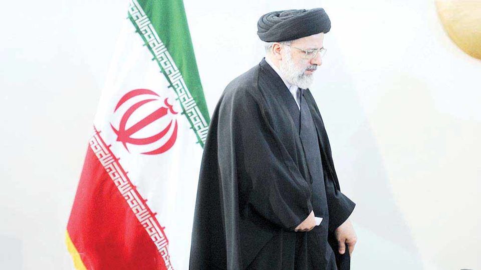 ناگزیر از اصلاح