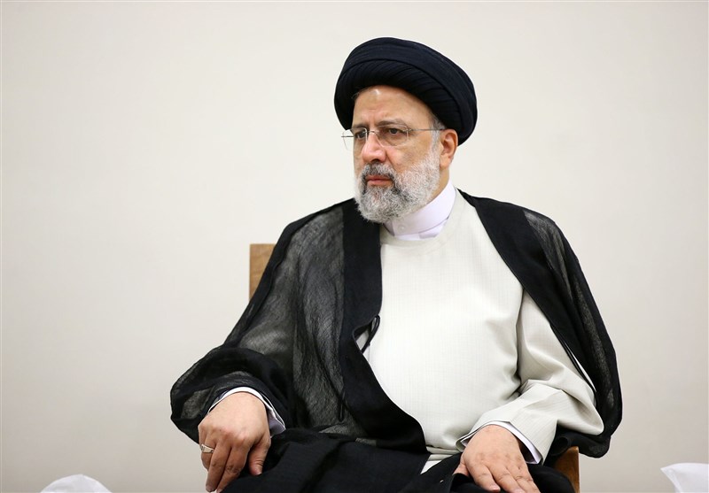 رئیسی: فراهم کردن میدان فعالیت برای بخش خصوصی از وظایف دولت است