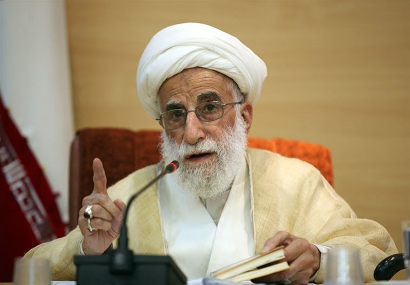 آیت الله جنتی به عنوان دبیر شورای نگهبان ابقا شد