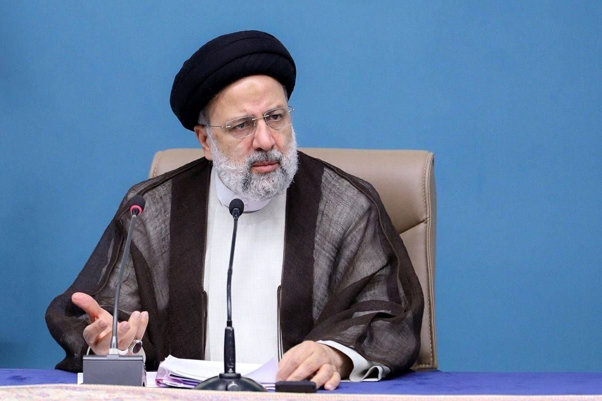 رئیسی: مشکلات در جامعه به‌جای مطرح‌کردن در رسانه‌ها به جلسات کارشناسی در دستگاه‌ها نیاز دارد تا سریع رفع شود.