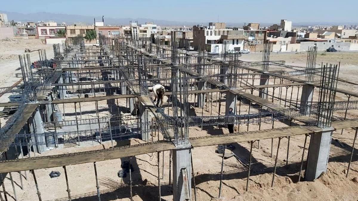 ساخت ٢ میلیون مسکن پیشکش به شعور مردم توهین نکنید!