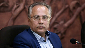 اولین واکنش شهرام دبیری به عزل از دولت بخاطر سفر به قطب جنوب/ هیچ خطایی نداشته ام/ وفا کنیم و ملامت کشیم و خوش باشیم...