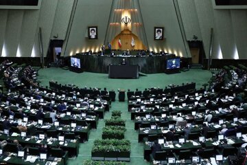 مجلس با افزایش تعرفه اینترنت همراه مخالفت کرد/ مردم باید بتوانند طعم بهتر شبکه‌های ارتباطی و اینترنتی بچشند